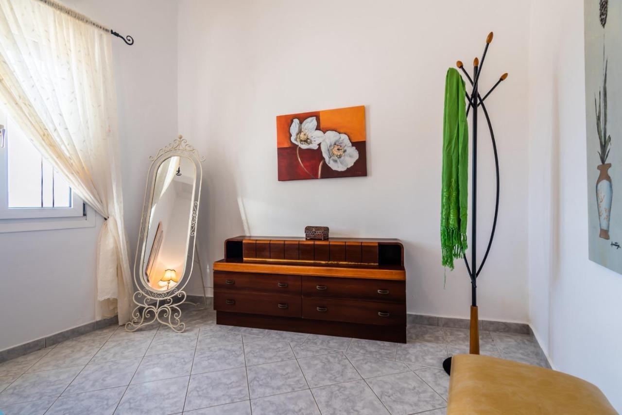 הוילה פלאקה Melisses Sea View House מראה חיצוני תמונה