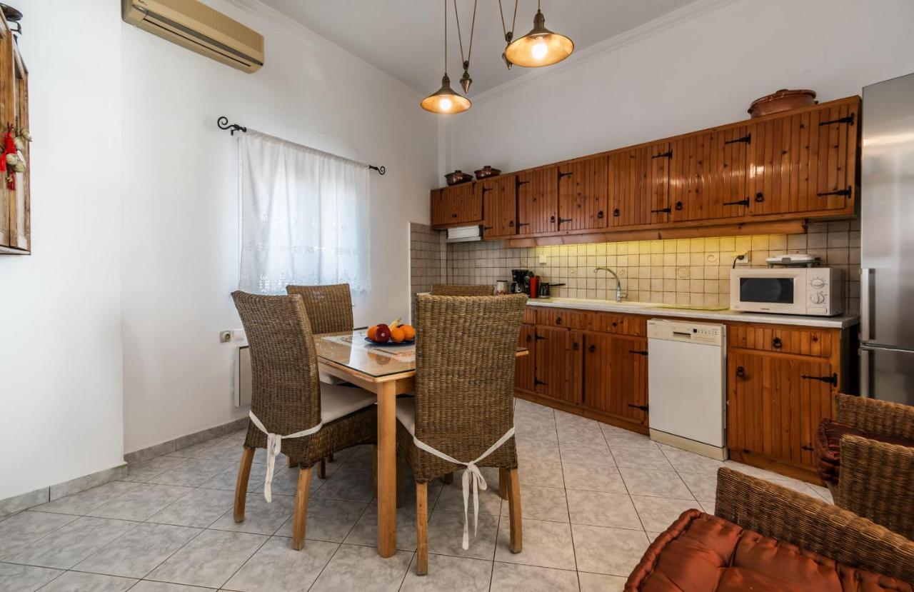הוילה פלאקה Melisses Sea View House מראה חיצוני תמונה