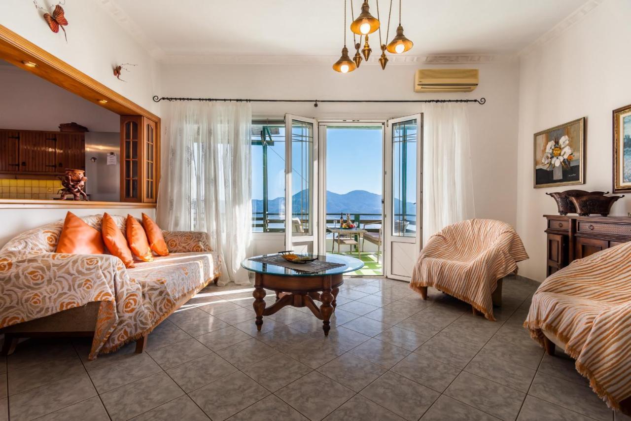 הוילה פלאקה Melisses Sea View House מראה חיצוני תמונה